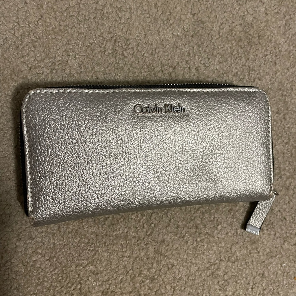 calvin klein wallet